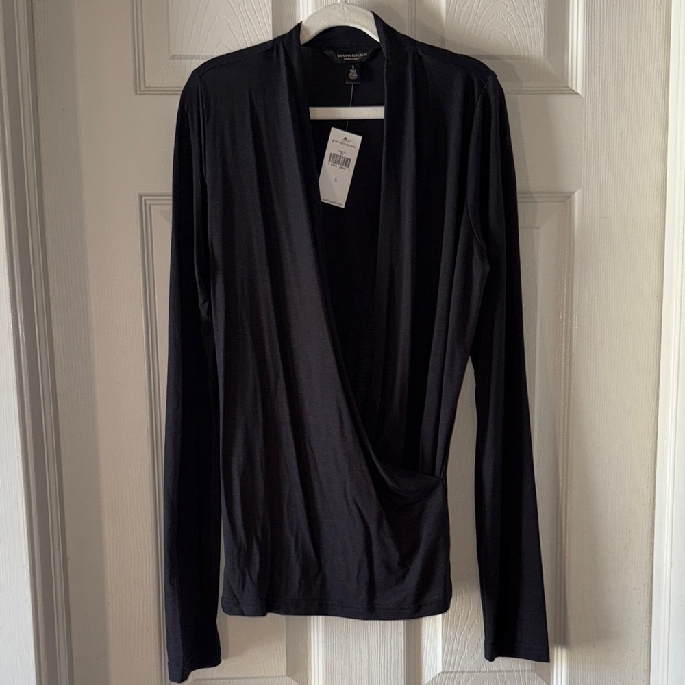 Banana Republic NWT Wrap Shirt size S